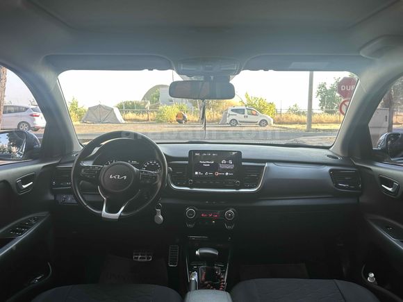 Sahibinden Kia Stonic 1.4 MPI Elegance 2022 Model 