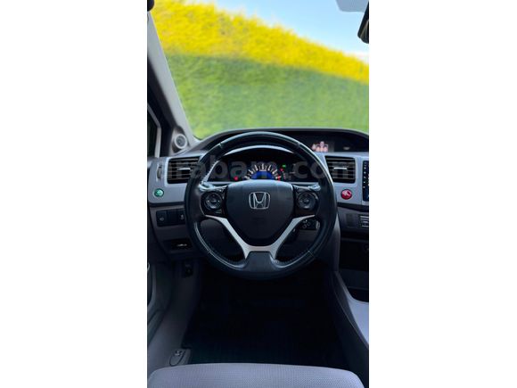 Sahibinden Honda Civic 1.6 Elegance 2013 Model