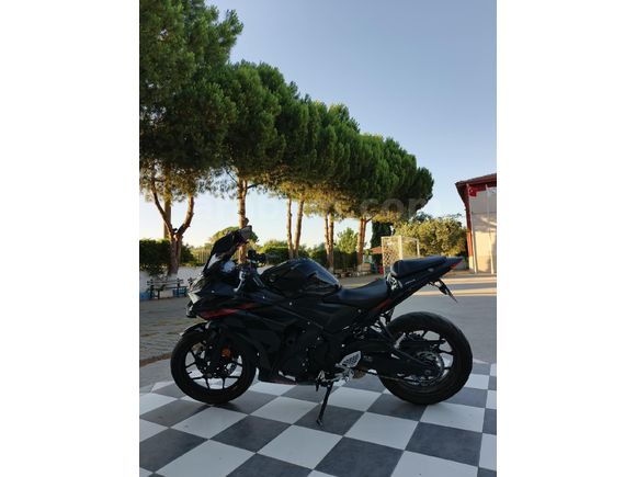 Sahibinden Yamaha YZF R25