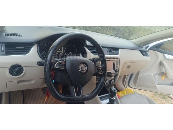 Sahibinden Skoda Octavia 1.6 TDI Elegance CR 2015 Model