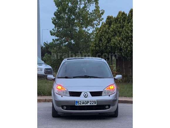 Sahibinden Renault Scenic 1.6 Dynamique 2006 Model