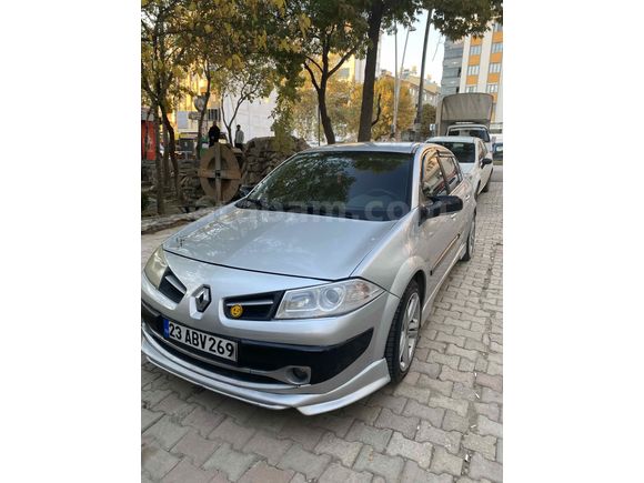 Sahibinden Renault Megane 1.6 Expression 2009 Model 