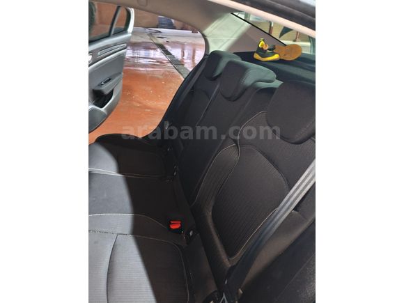 sahibinden satılık Renault Megane 4 hatasız