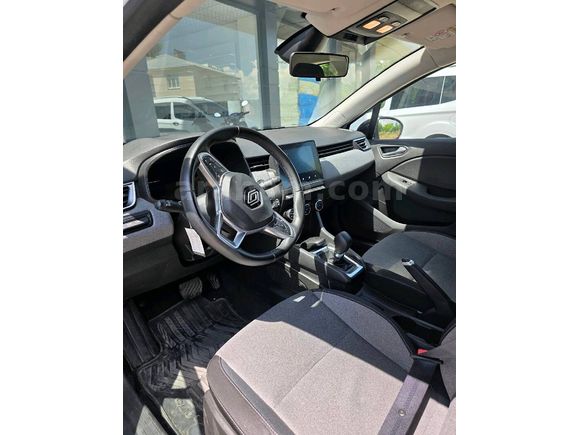 Sahibinden Renault Clio 1.0 TCe Evolution 2023 Model 