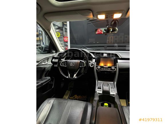 ADIÖZ GARAGE/2019 HATASIZ BOYASIZ SERVIS BAKIMLI CIVIC
