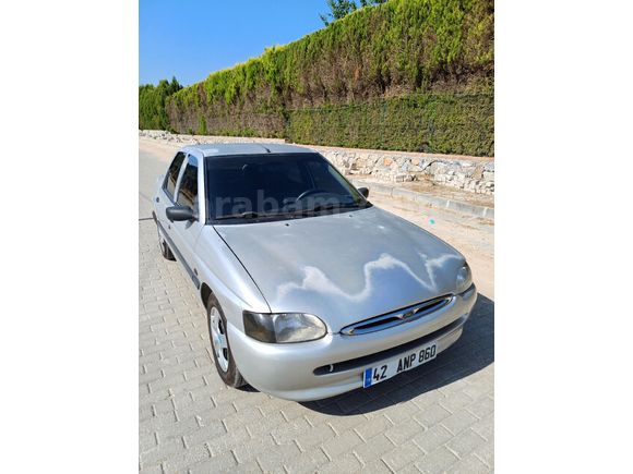 Klimalı, hidrolik direksiyonlu, orjinal Ford Escort