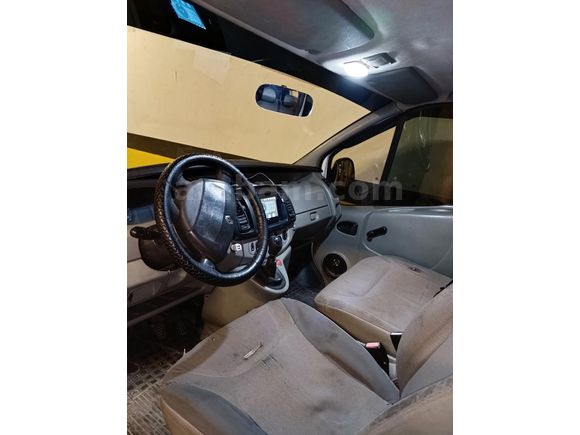 Sahibinden Renault Trafic 1.9 DCI Comfort 2009 Model