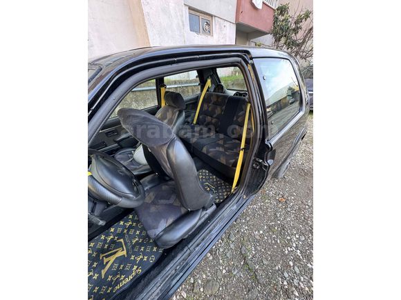 Garajda Yatan Temiz GTİ