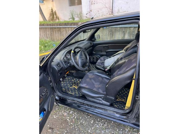 Garajda Yatan Temiz GTİ