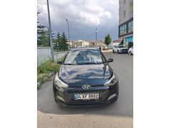 Sahibinden Hyundai i20 Cam tavan 1.2 MPI Elite 2014 Model  146.000 km Siyah