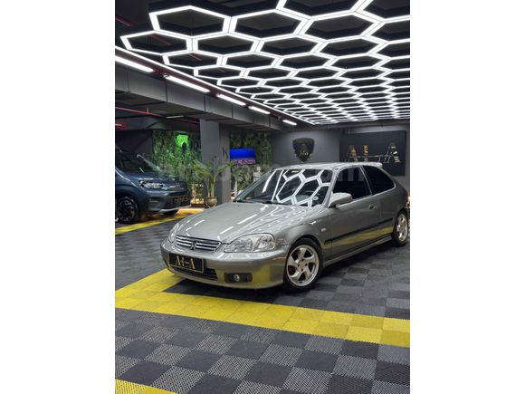 Sahibinden Honda Civic 1.4 i S 2000 Model 