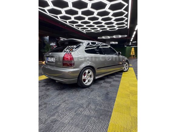 Sahibinden Honda Civic 1.4 i S 2000 Model 