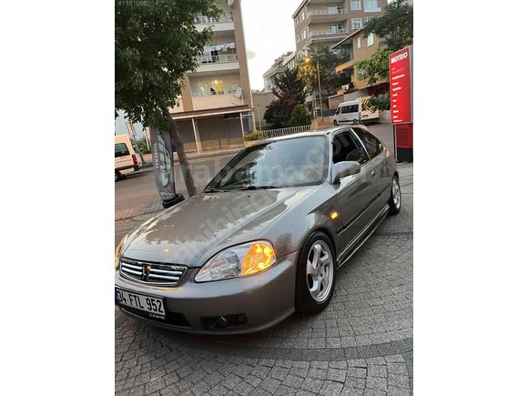 Sahibinden Honda Civic 1.4 i S 2000 Model 
