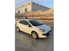 Sahibinden Fiat Punto Grande 1.4 Fire S&S 2011 Model  125.000 km Beyaz