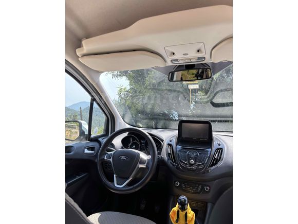 Sahibinden Ford Tourneo Courier 1.6 TDCi Titanium Plus 2017 Model 