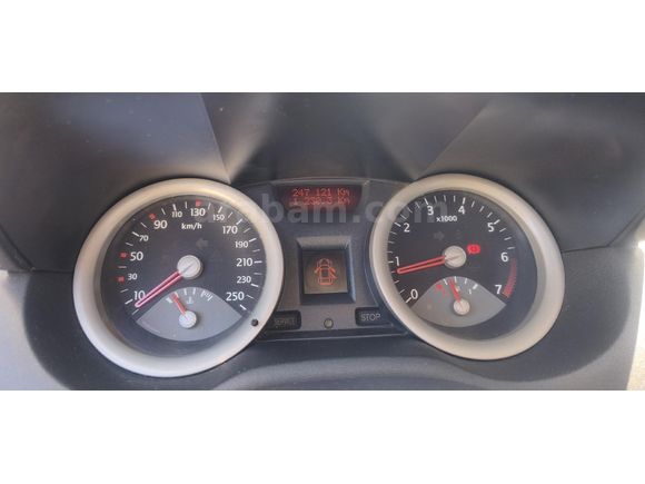 Sahibinden Renault Megane 1.6 Dynamique 2004 Model