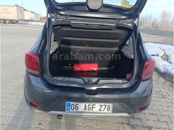 Sahibinden Dacia Sandero 1.5 dCi Stepway 2017 Model