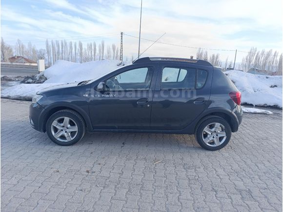Sahibinden Dacia Sandero 1.5 dCi Stepway 2017 Model