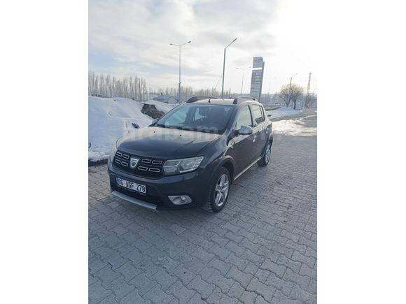 Sahibinden Dacia Sandero 1.5 dCi Stepway 2017 Model