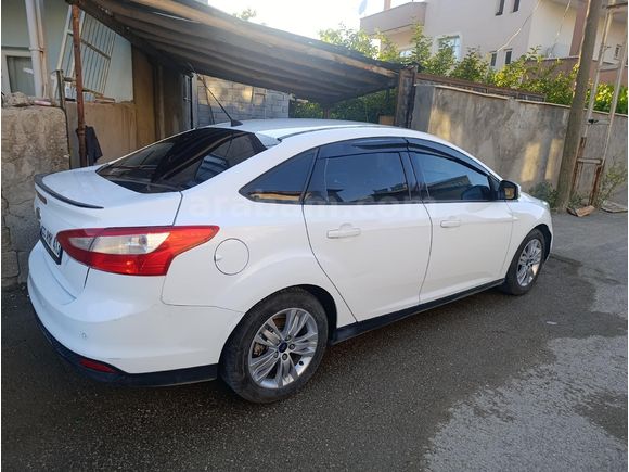 Sahibinden Ford Focus 1.6 Ti-VCT Style 2013 Model