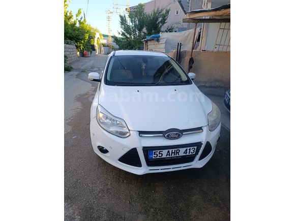 Sahibinden Ford Focus 1.6 Ti-VCT Style 2013 Model
