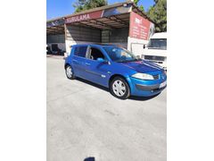 Memurdan Renault Megane 1.6 Dynamique  Tüm ayrıntılar fotoğraflarda mevcut