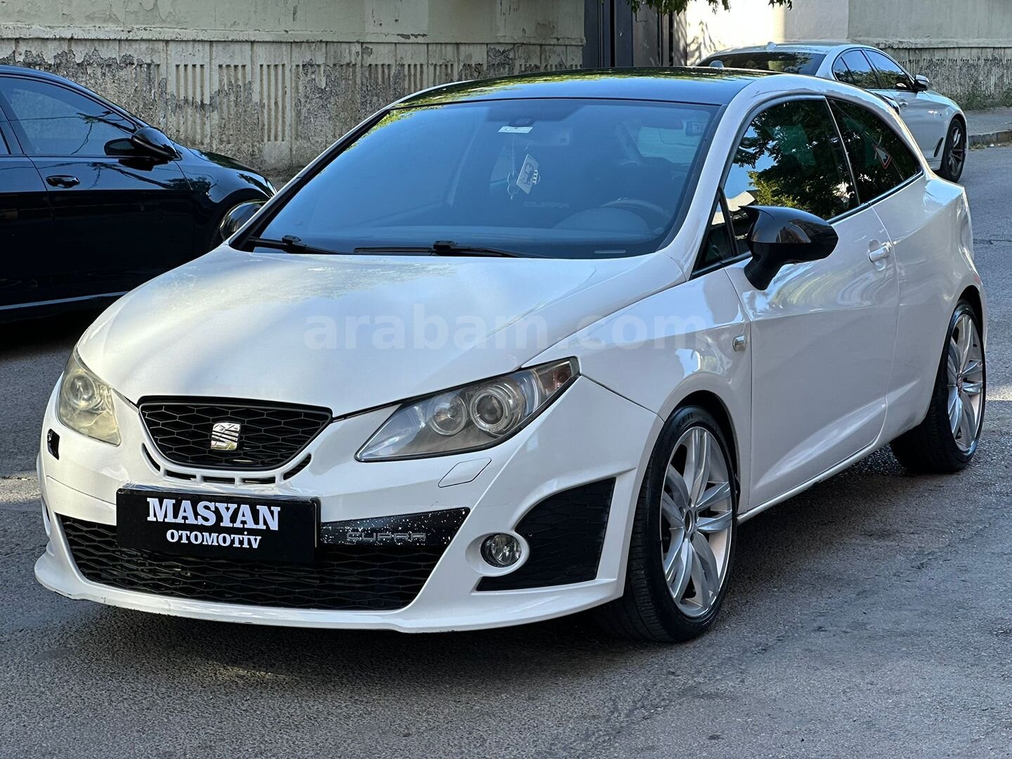 Galeriden Seat Ibiza 1.4 Elegance 2011 Model İstanbul 166.000 km Beyaz 4