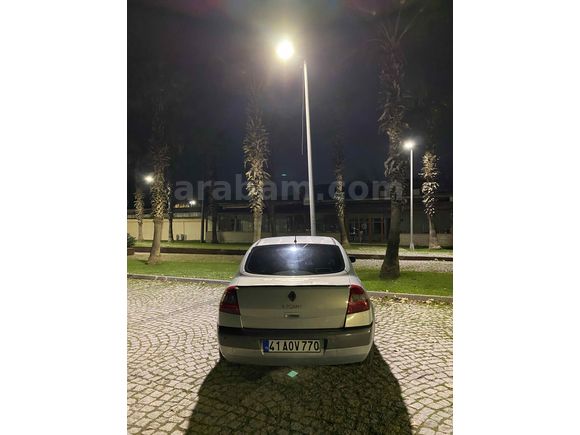 Sahibinden Renault Megane 1.6 Dynamique 2004 Model 
