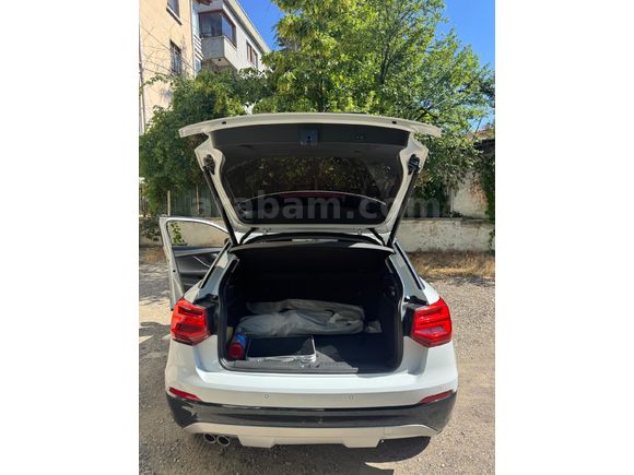 Sahibinden Audi Q2 35 TFSI Design 2020 Model