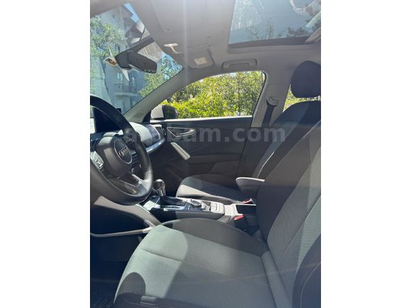 Sahibinden Audi Q2 35 TFSI Design 2020 Model