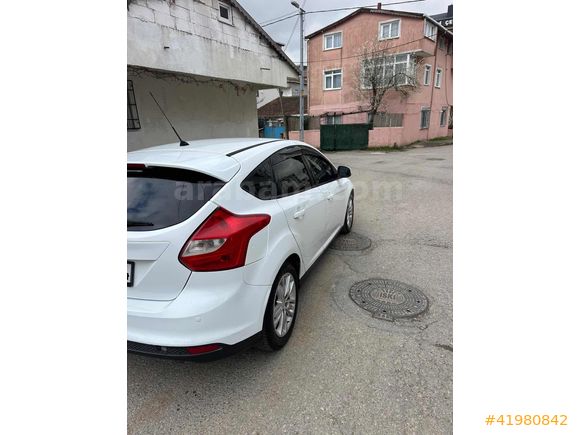 EFECE DEN 1.6 Tİ-VCT Style powershift