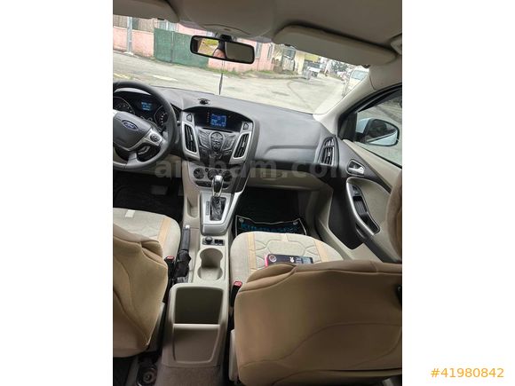 EFECE DEN 1.6 Tİ-VCT Style powershift