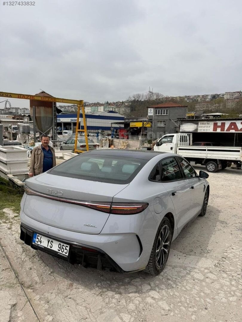 Galeriden BYD Seal Design 2025 Model Sakarya 12.000 km Bej 7