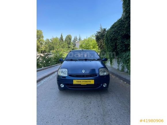 2001 Renault Clio 1.4 16v