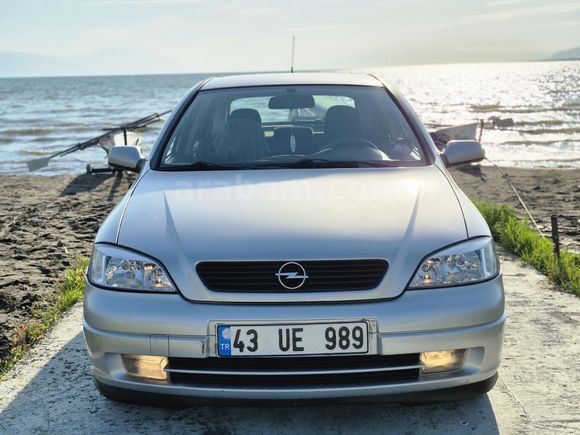 Sahibinden Opel Astra 1.6 CD 2000 Model 257 bin km yanıksız emsalsiz