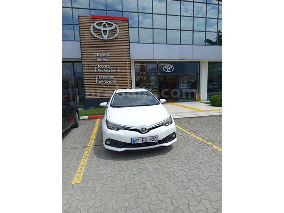 Sahibinden Toyota Auris 1.6 Active 2016 Model