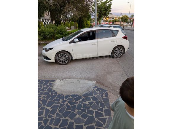 Sahibinden Toyota Auris 1.6 Active 2016 Model
