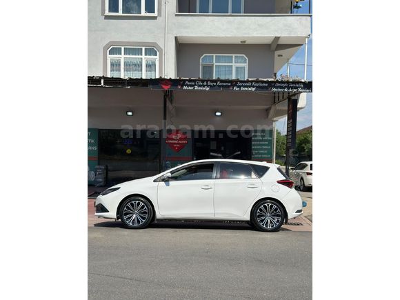 Sahibinden Toyota Auris 1.6 Active 2016 Model