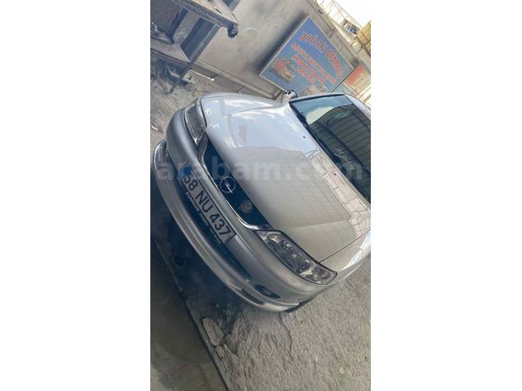 Sahibinden Opel Vectra 2.0 CDX 2001 Model 