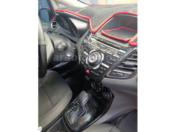 Sahibinden Ford Fiesta 1.6 Titanium 2013 Model