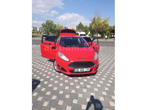 Sahibinden Ford Fiesta 1.6 Titanium 2013 Model