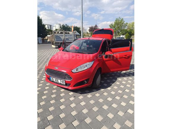 Sahibinden Ford Fiesta 1.6 Titanium 2013 Model