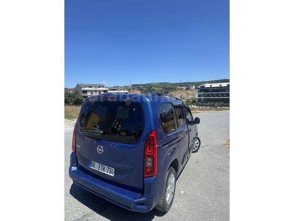 Sahibinden Opel Combo 1.5 CDTI Ultimate 2023 Model  60.000 km Lacivert