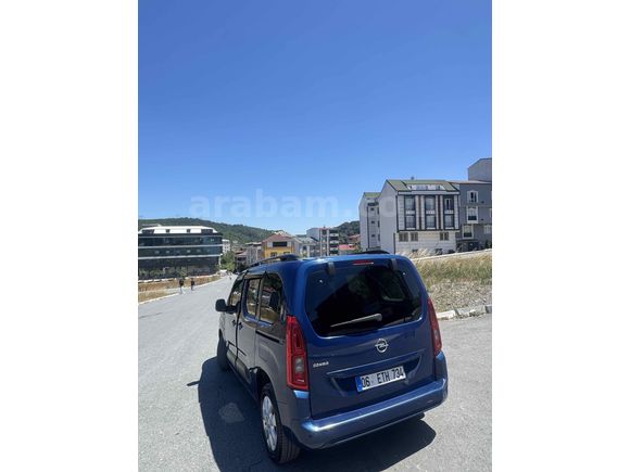Sahibinden Opel Combo 1.5 CDTI Ultimate 2023 Model  60.000 km Lacivert