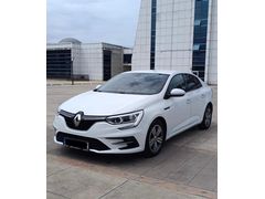 Sahibinden Renault Megane 1.5 Blue DCI Touch 2022 Model  108.000 km Beyaz