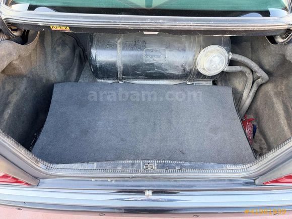 MEB CAR E200 MERCEDES 1993 MODEL MASRAFSIZ