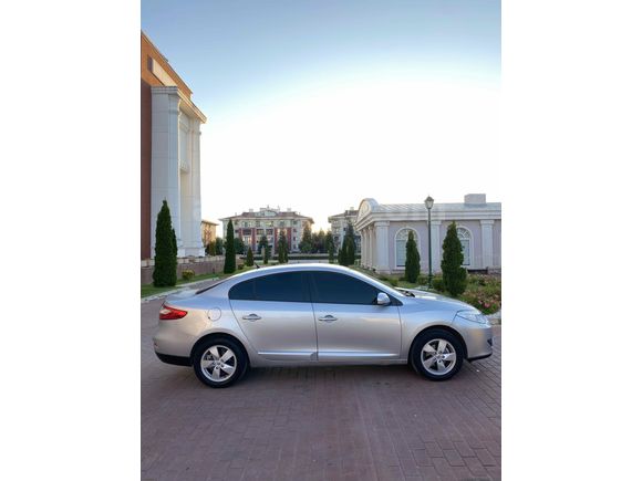 Sahibinden Renault Fluence 1.6 Extreme 2012 Model 