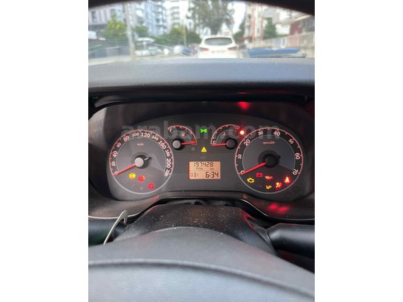Sahibinden Fiat Linea 1.4 Fire Active Plus 2014 Model 