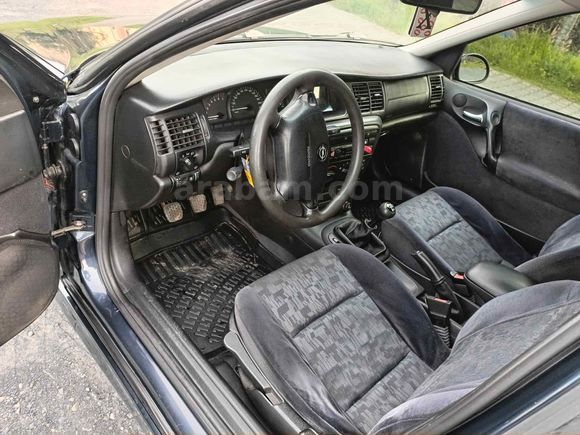 Sahibinden Opel Vectra 1.6 Comfort 2000 Model 