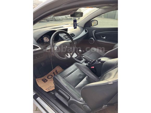 Sahibinden Renault Megane 1.6 Coupe Dynamique 2010 Model 